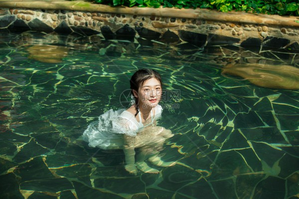 “武汉夜网品茗，养生茶香醉时光”